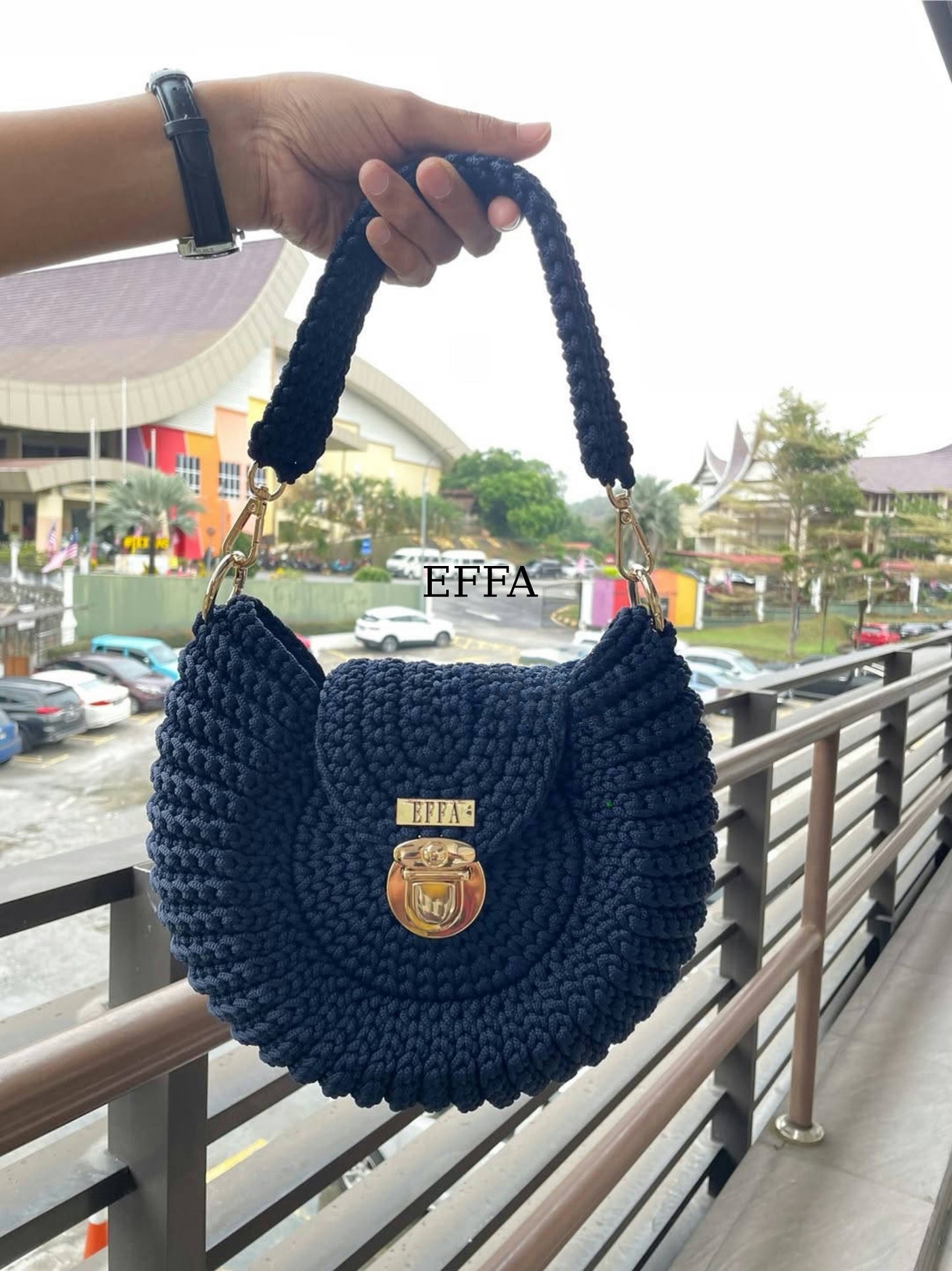 Beautiful Oreo Crochet Handbag